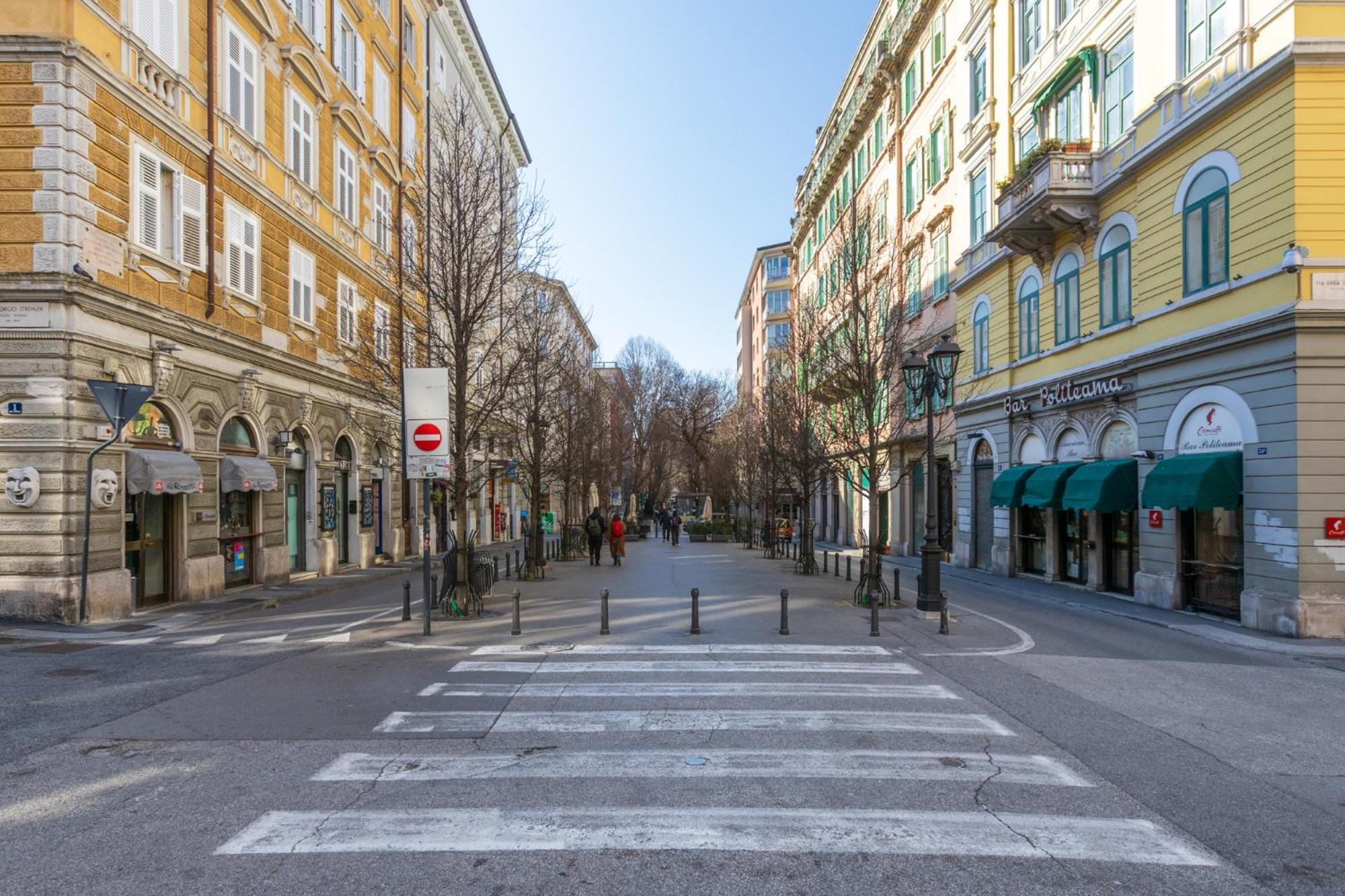 Central Trieste - Elegant City Stay Exteriér fotografie